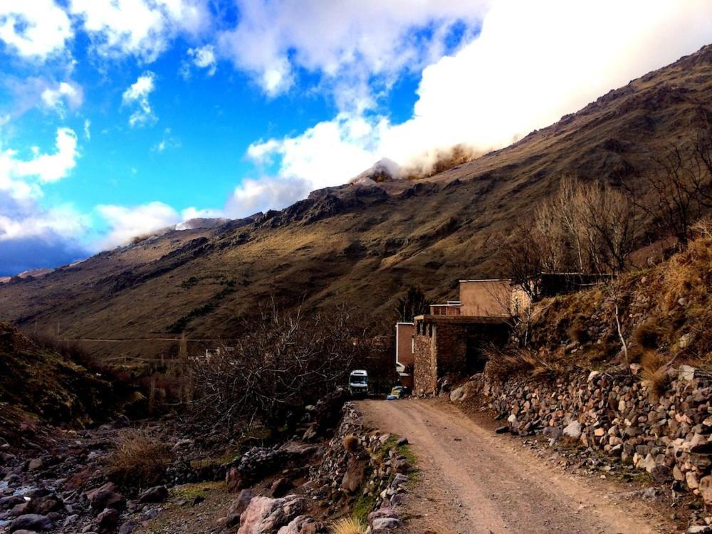 Gite Entre Les Vallees Tacheddirt Esterno foto